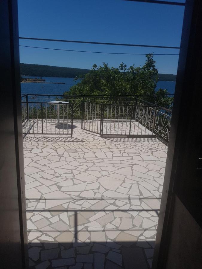 Apartment 51 Gornji Karin Bagian luar foto
